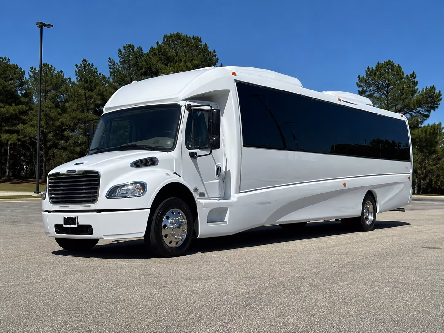 Farmington Winery Tour & Pub Crawl Transportation