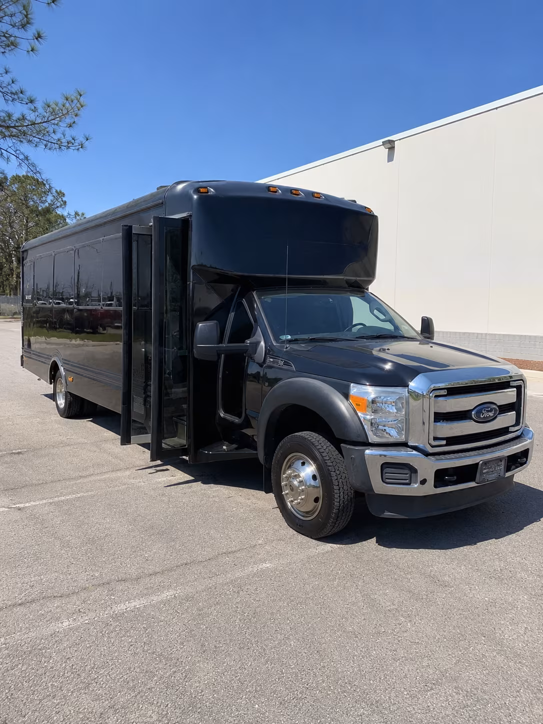 Rio Rancho Homecoming & Prom Party Bus Rentals