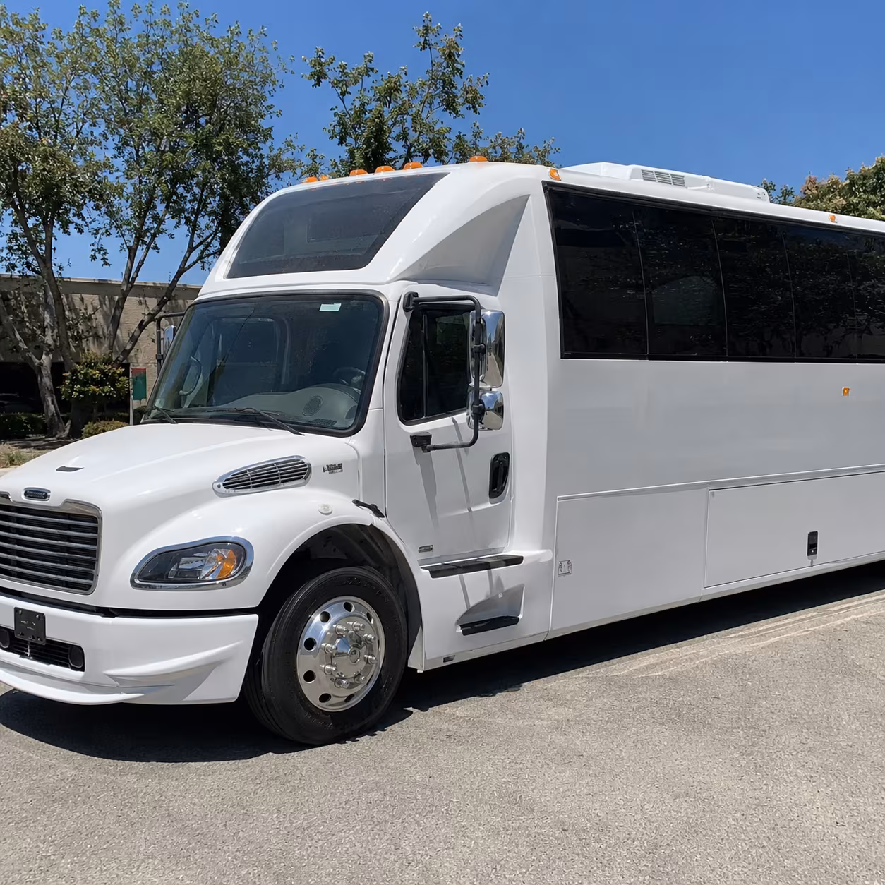 Roswell Birthday, Sweet 16, & Quinceañera Party Bus Rentals